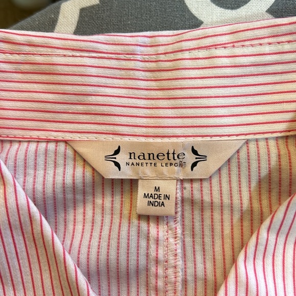 Nanette Lepore Ruffle Cold Shoulder button up shirt szM - Picture 12 of 14